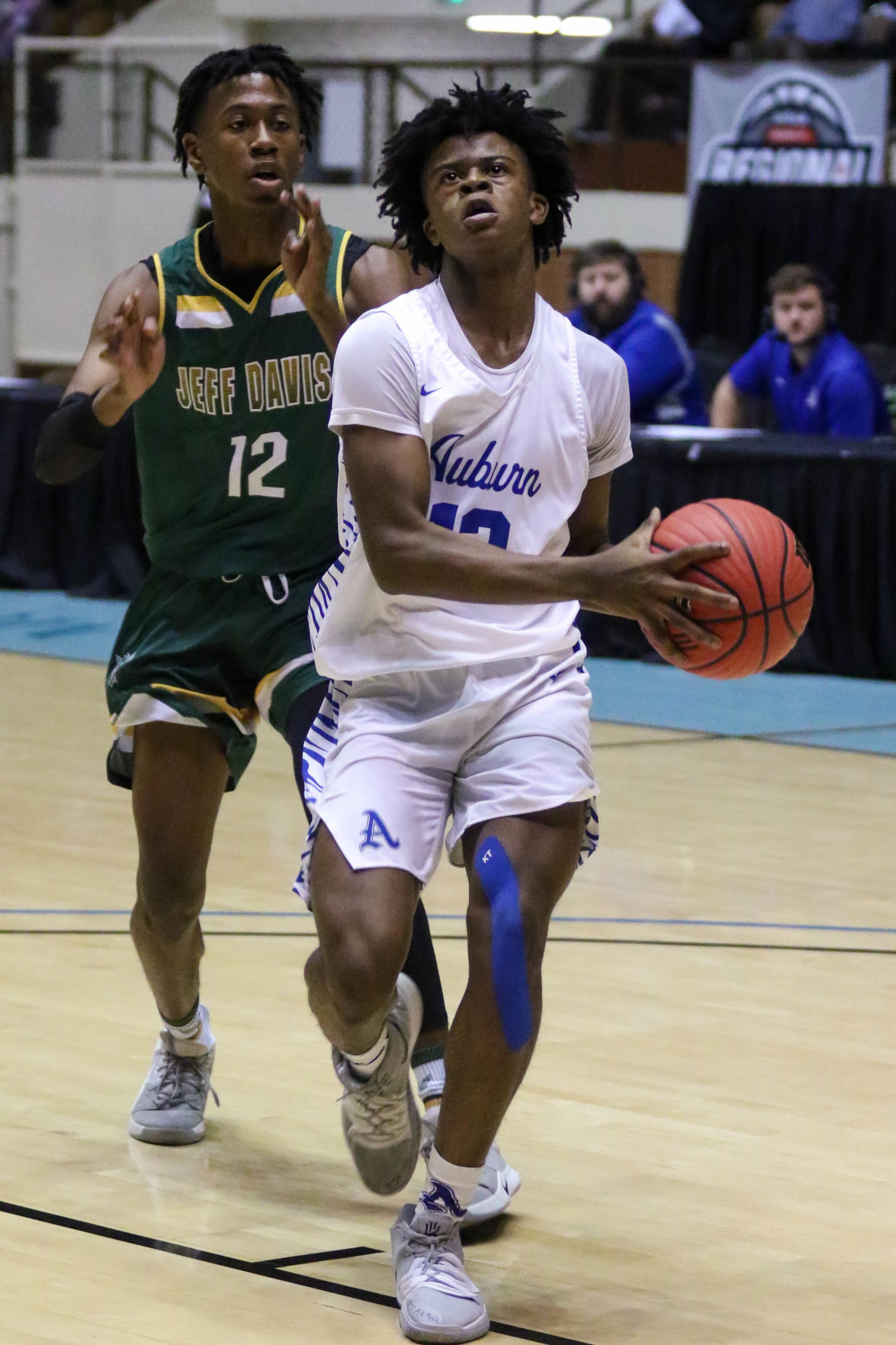 Auburn High vs. Jeff Davis boys Class 7A Regional Semifinals